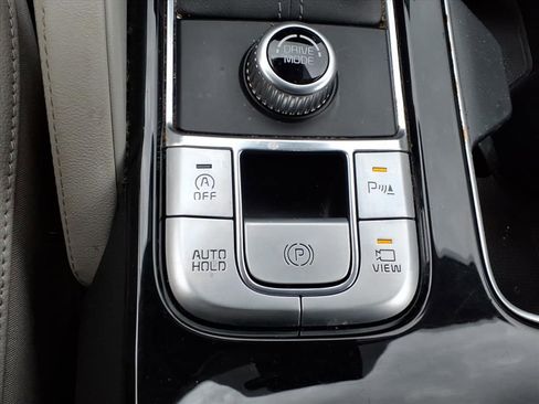 Used 2022 Kia Telluride SX w/ Towing Package image 24