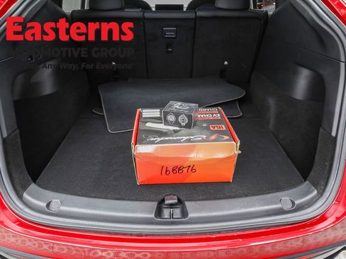 Used 2022 Tesla Model Y Performance image 9