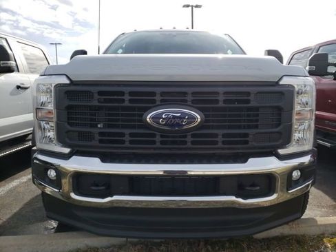 New 2026 Ford F450 XL w/ 360-Degree Camera Package AWD/4WD image 2