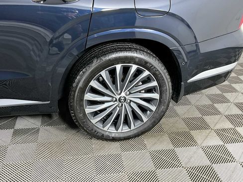 Used 2023 Hyundai Palisade Calligraphy image 33