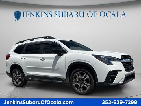 Used 2025 Subaru Ascent Limited w/ Popular Package #2 AWD/4WD image 1