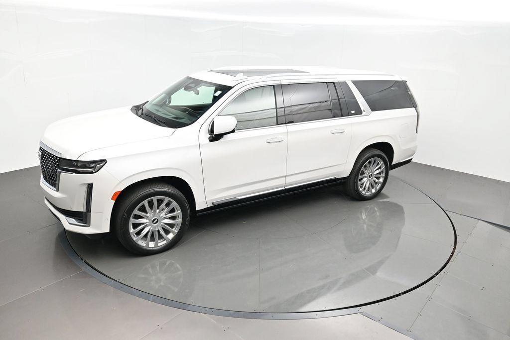 Used 2022 Cadillac Escalade ESV Premium Luxury w/ Performance Package AWD/4WD image 43
