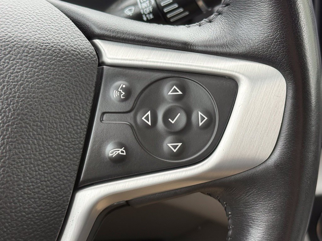 Used 2022 GMC Terrain SLT w/ Infotainment Package II AWD/4WD image 31