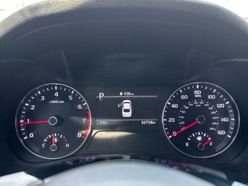 Used 2024 Kia Forte LXS FWD image 16