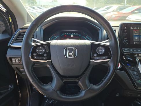 Used 2023 Honda Odyssey Elite image 25