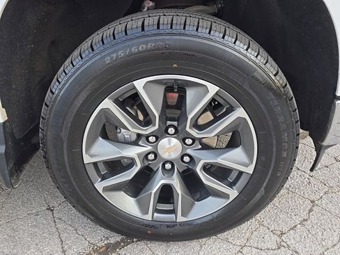 Certified 2024 Chevrolet Silverado 1500 LT image 9