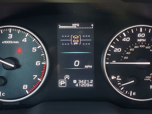 Used 2020 Subaru Outback Premium image 19