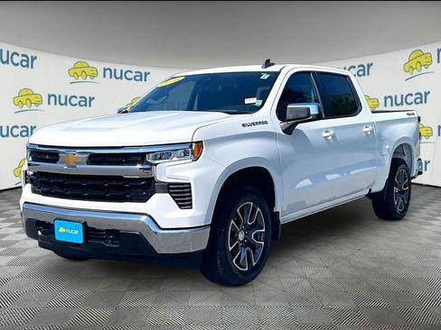 Used 2023 Chevrolet Silverado 1500 LT AWD/4WD image 3