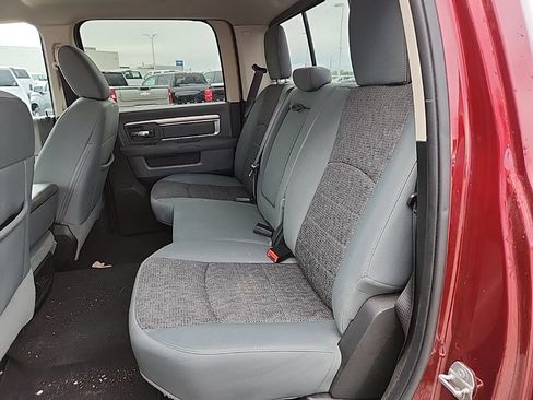 Used 2017 RAM 1500 Big Horn AWD/4WD image 34