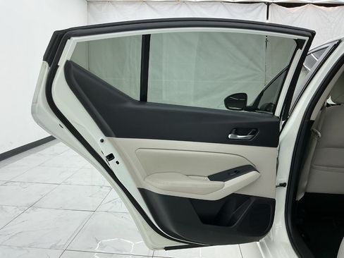 Used 2019 Nissan Altima 2.5 S FWD image 24