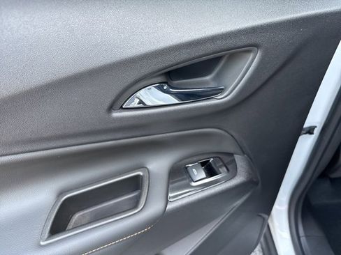 Used 2022 Chevrolet Equinox Premier image 28