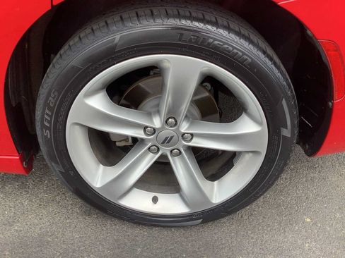 Used 2017 Dodge Charger R/T RWD image 7