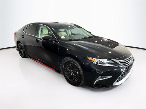 Used 2017 Lexus ES 350 w/ Premium Package FWD image 33