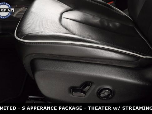 Used 2020 Chrysler Pacifica Limited w/ S Appearance Package image 26