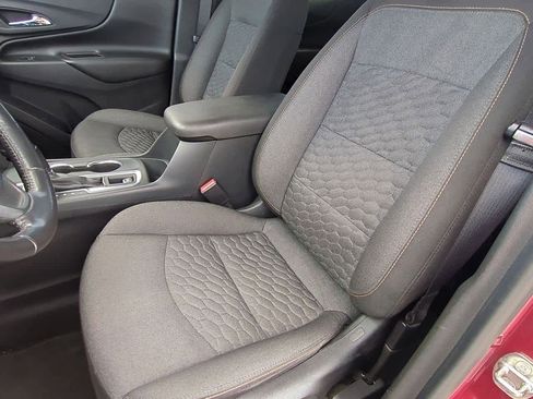 Used 2019 Chevrolet Equinox LT w/ Driver Convenience Package image 15