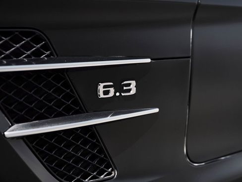 Used 2012 Mercedes-Benz SLS AMG Coupe image 12