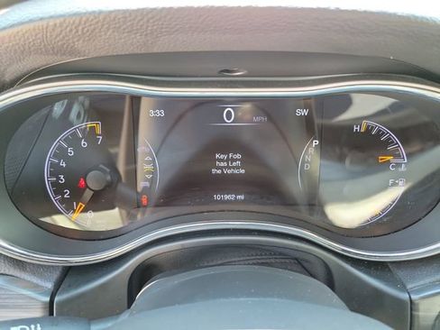 Used 2019 Jeep Grand Cherokee Limited AWD/4WD image 8