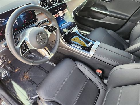 Certified 2025 Mercedes-Benz C 300 4MATIC Sedan image 7