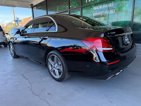 Used 2017 Mercedes-Benz E 300 image 4