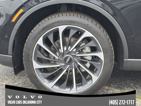 Used 2020 Lincoln Aviator Reserve w/ Equipment Group 202A AWD/4WD image 10