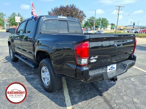 Used 2023 Toyota Tacoma SR AWD/4WD image 5