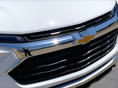 Used 2026 Chevrolet TrailBlazer LT w/ Convenience Package FWD image 28