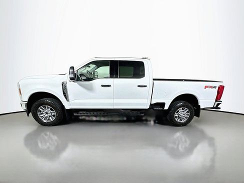 Used 2025 Ford F350 XLT AWD/4WD image 4