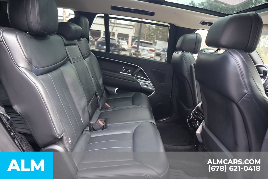 Used 2025 Land Rover Range Rover Long Wheelbase SE AWD/4WD image 27