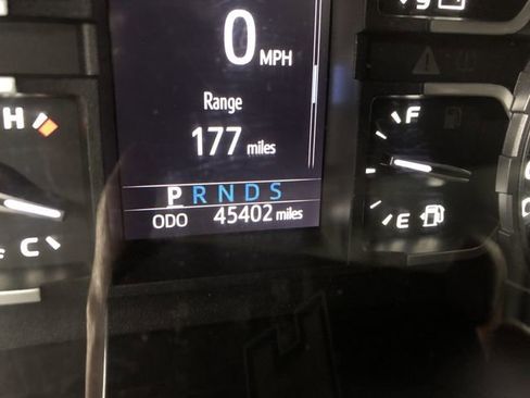 Used 2020 Toyota Tundra SR5 image 18