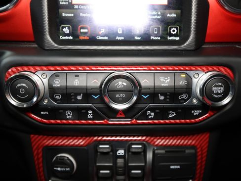 Used 2020 Jeep Wrangler Unlimited Rubicon AWD/4WD image 21