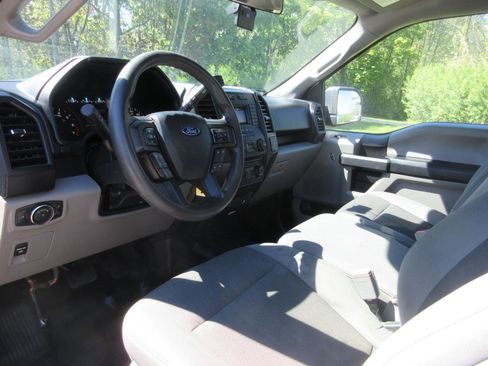 Used 2018 Ford F150 XL w/ Equipment Group 101A Mid RWD image 25