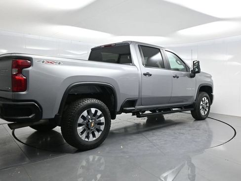 Used 2025 Chevrolet Silverado 2500 Custom w/ Custom Convenience Package AWD/4WD image 43