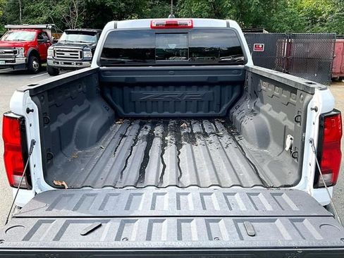 Used 2024 Chevrolet Colorado ZR2 AWD/4WD image 29