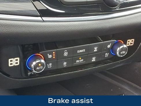 Used 2023 Buick Enclave Premium w/ Experience Buick Package image 21