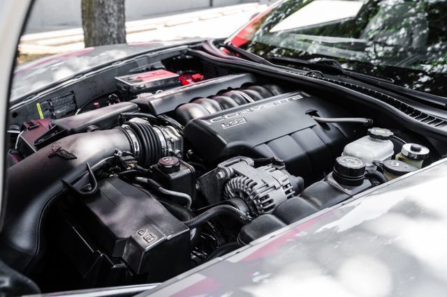Used 2008 Chevrolet Corvette Coupe w/ Preferred Equipment Group RWD image 24