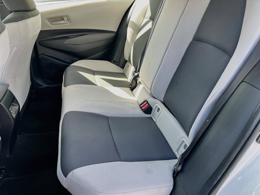 Used 2024 Toyota Corolla LE w/ LE Convenience Package FWD image 22