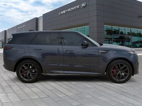 Used 2024 Land Rover Range Rover Sport Dynamic SE AWD/4WD image 6