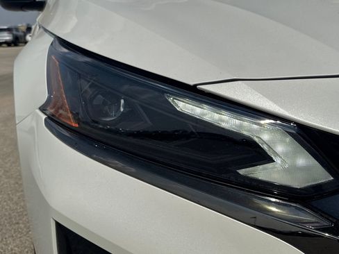 New 2025 Nissan Altima 2.5 SR w/ SR Premium Package image 11