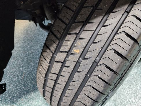 Used 2020 Chevrolet Silverado 1500 LT Trail Boss image 13