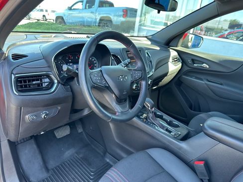 Used 2024 Chevrolet Equinox RS AWD/4WD image 21