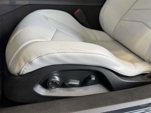 Used 2021 Chevrolet Corvette Stingray Preferred Cpe w/ Z51 Performance Package image 20