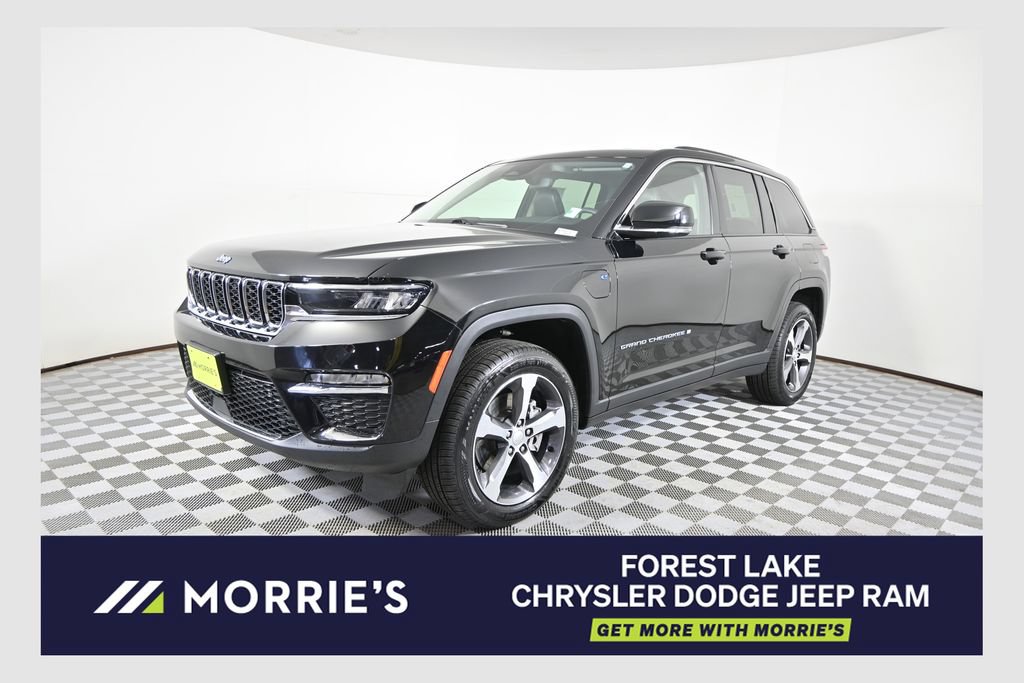 Used 2023 Jeep Grand Cherokee 4WD 4xe image 1