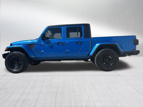 Used 2021 Jeep Gladiator Sport AWD/4WD image 4