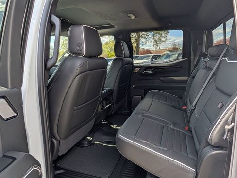 New 2026 GMC Sierra 1500 AT4X AWD/4WD image 34