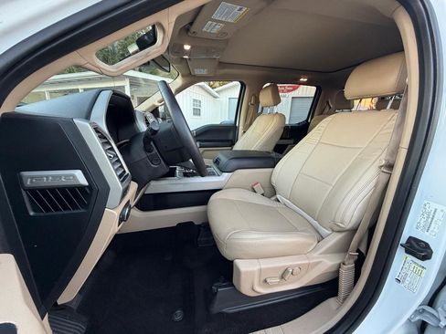 Used 2016 Ford F150 Lariat w/ Equipment Group 502A Luxury image 9