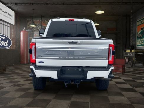 Used 2024 Ford F250 Platinum AWD/4WD image 5