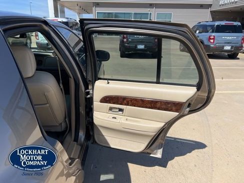 Used 2006 Mercury Grand Marquis LS image 18