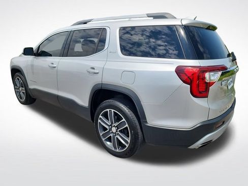 Used 2020 GMC Acadia SLT w/ LPO, Floor Liner Package FWD image 3