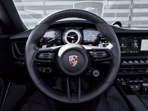 Used 2024 Porsche 911 Carrera GTS w/ Premium Package image 40