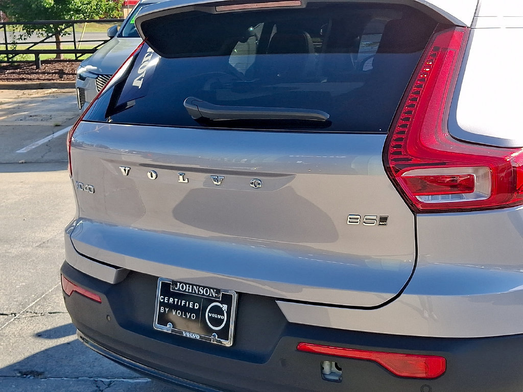 Certified 2026 Volvo XC40 B5 Plus AWD/4WD image 30